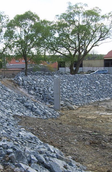 Odbahnění a úprava vodní nádrže Dolní Šafranice