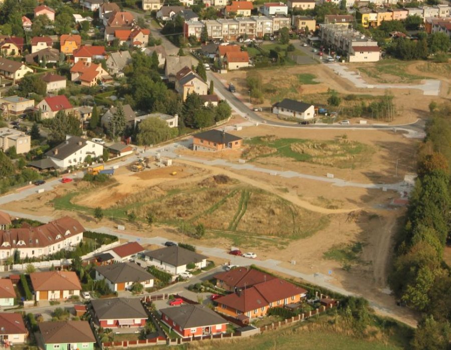 Starý Plzenec infrastruktura - lokalita ,,Pod hřištěm"