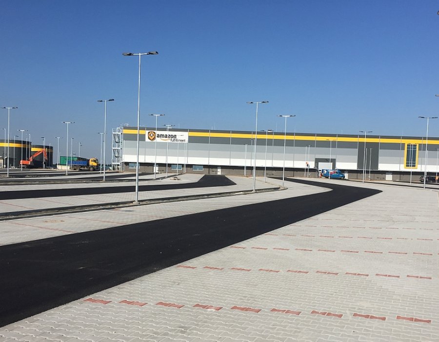 Distribuční centrum Amazon - Praha západ Distribuční centrum Amazon - Praha západ